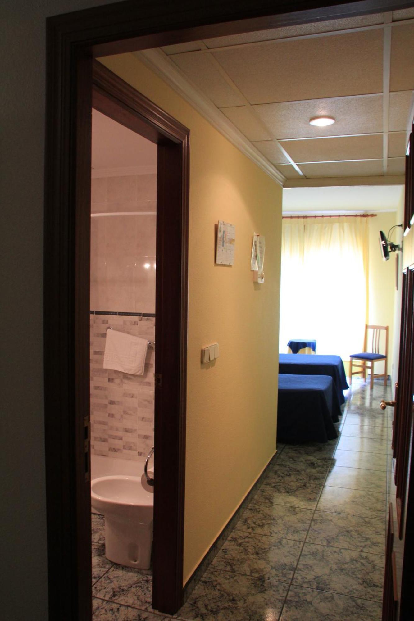 Hotel El Marino Santiago De La Ribera Habitación foto